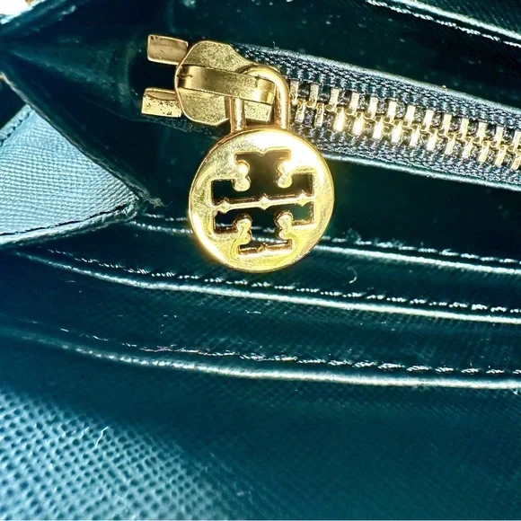 Tory Burch Zip Around Continental Wallet in black - Picture 9 of 12